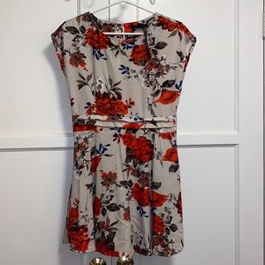 Forever 21 Medium Cream Red Floral Print Dress